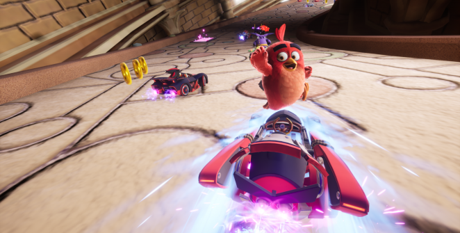Red de Angry Birds en Sonic Racing CrossWorlds