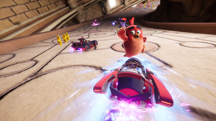 Red de Angry Birds en Sonic Racing CrossWorlds